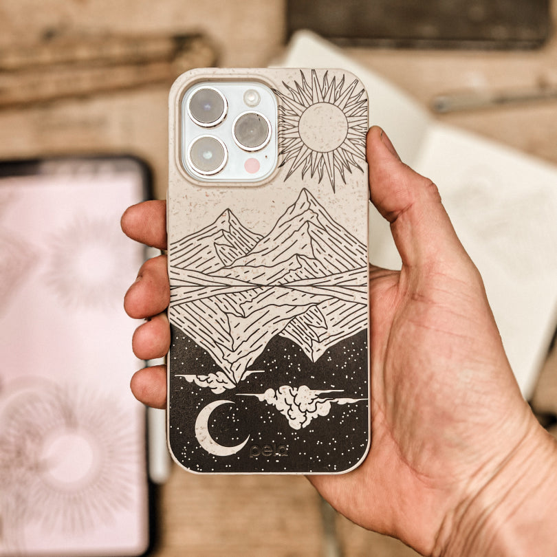 London Fog Horizons iPhone 17 Pro Max Case
